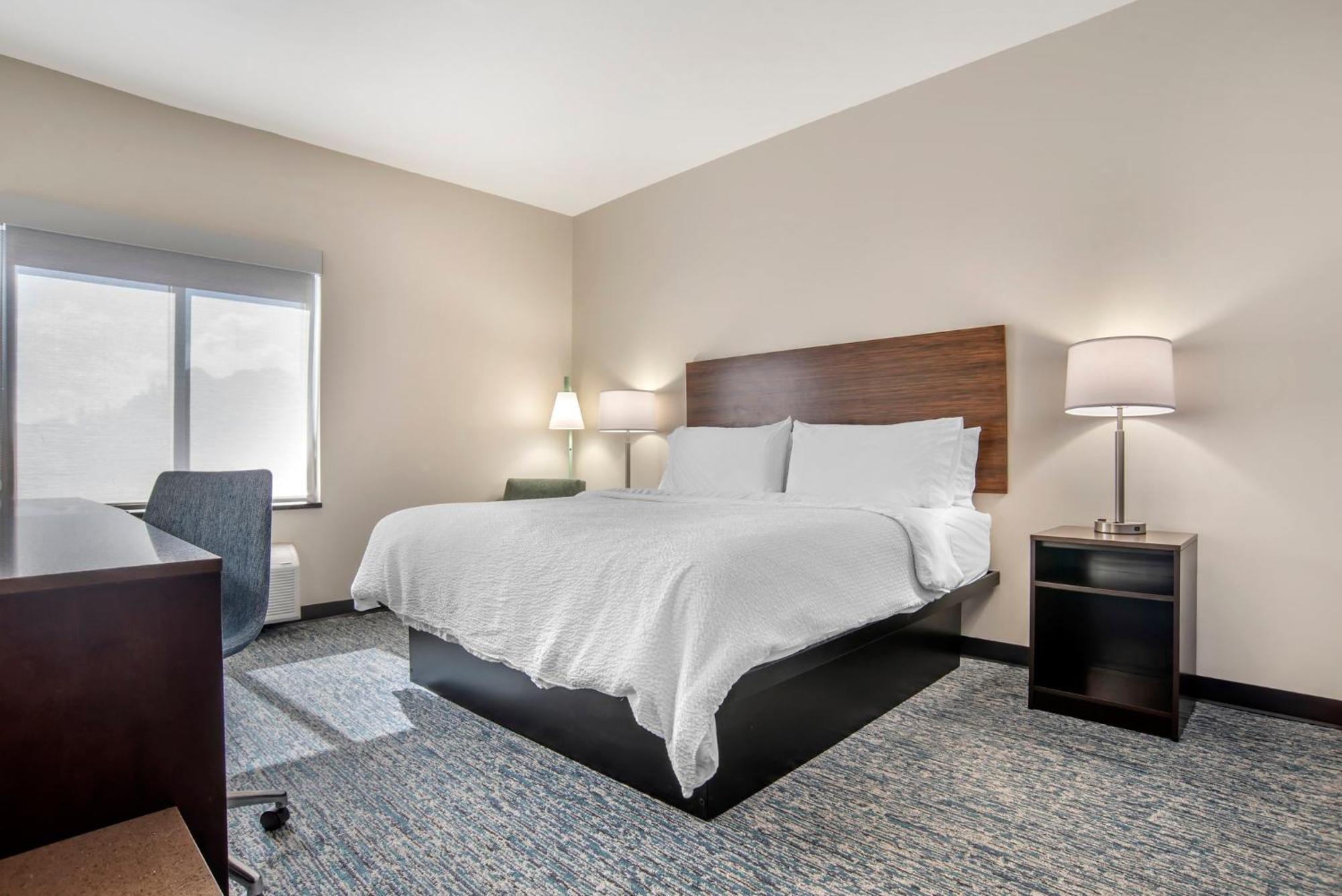 Garner Panama Northeast By Ihg Hotel Upper Grand Lagoon